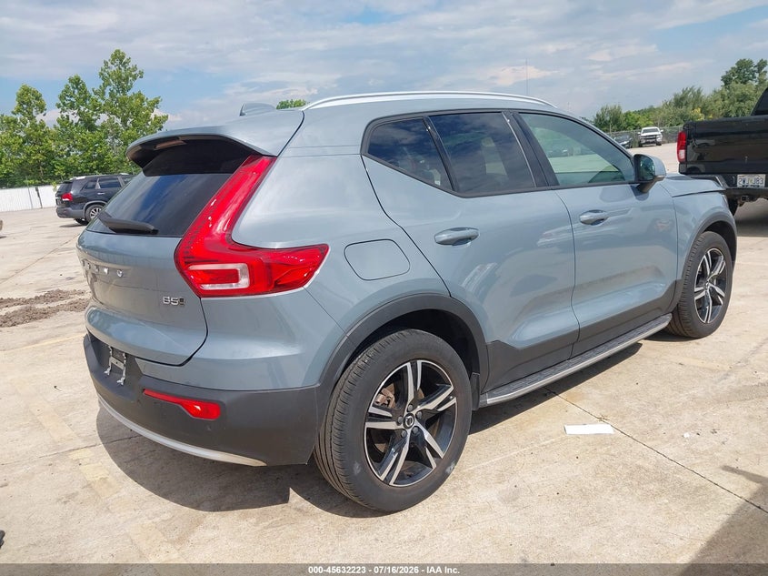 AtlanticExpress - Volvo XC40