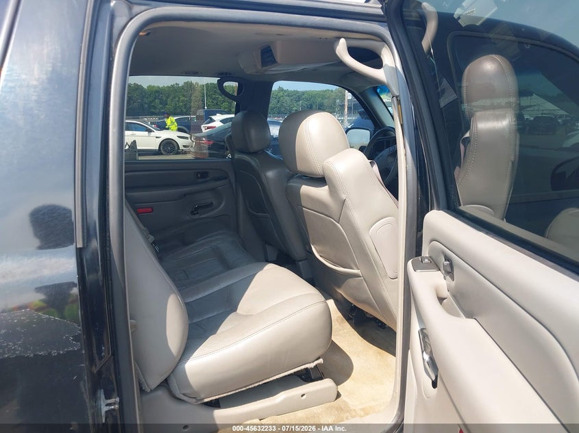 2005 GMC YUKON XL 1500 auction photo 8