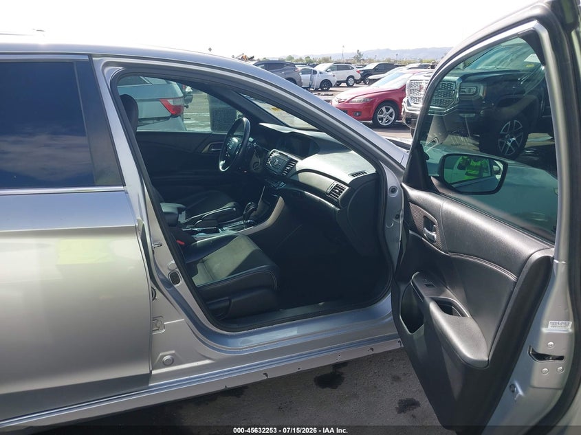 2016 HONDA ACCORD auction photo 5