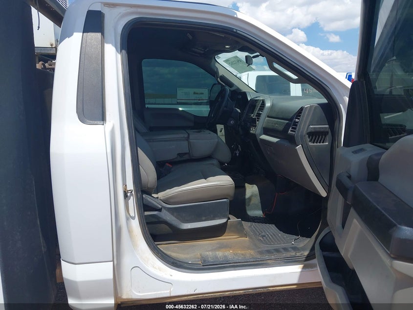 2021 Ford F-550 Chassis Xl VIN: 1FDUF5HT1MDA14561 Lot: 45632262