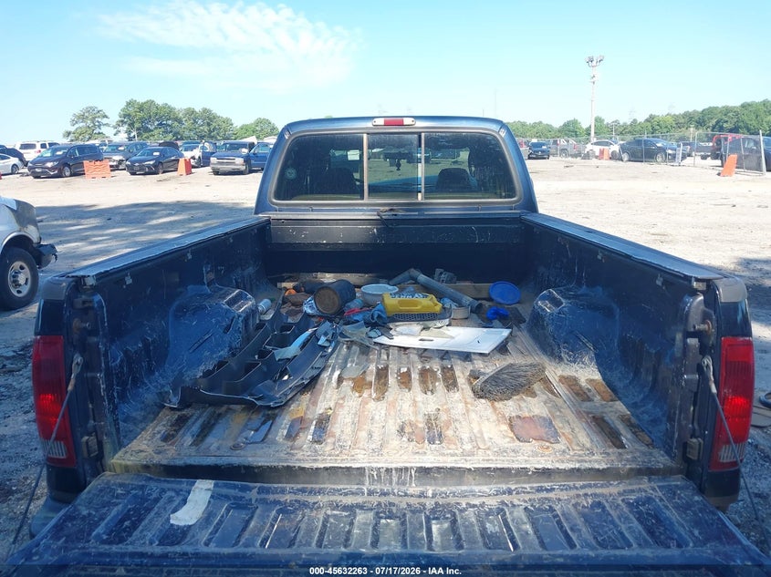 2003 FORD F-350 auction photo 6