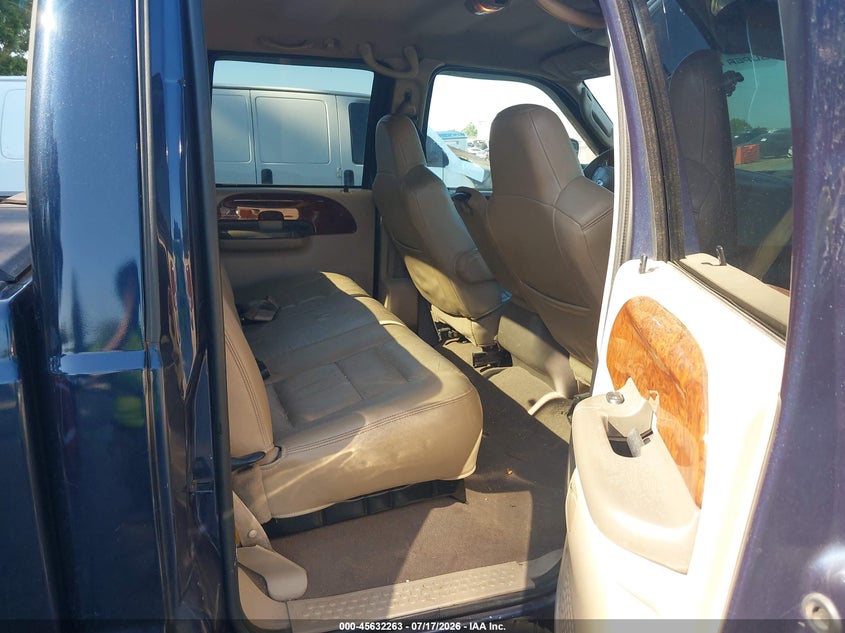 2003 FORD F-350 auction photo 7
