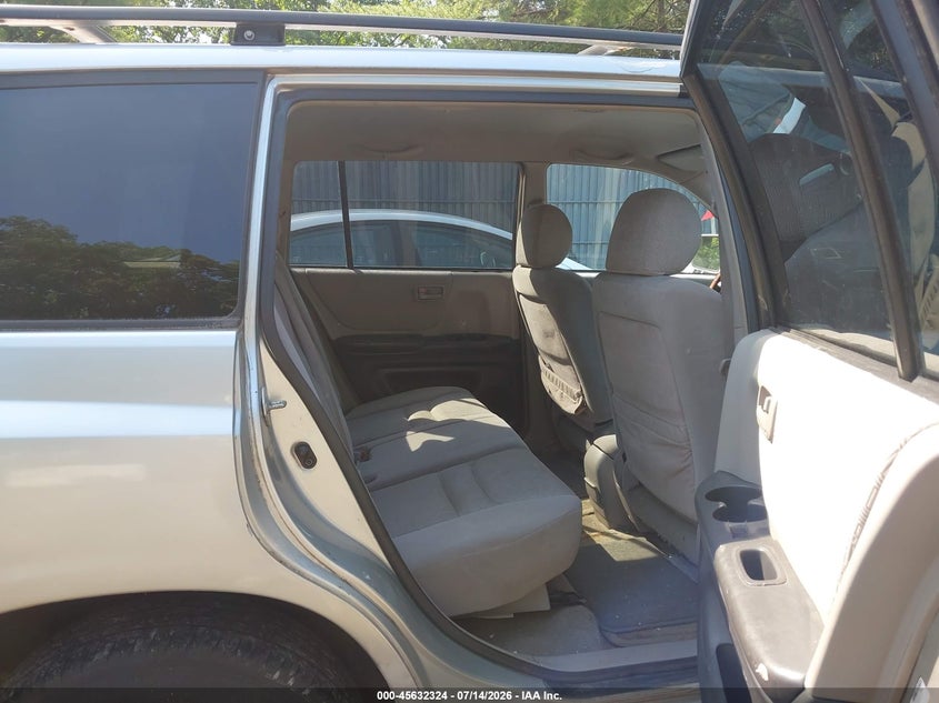 AtlanticExpress - Toyota Highlander