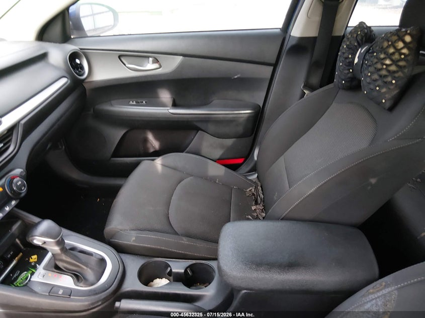 KIA FORTE 2019 VIN 3KPF24AD4KE031100