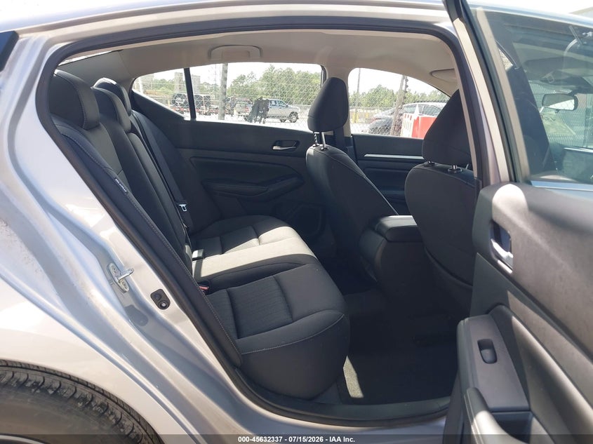 2022 NISSAN ALTIMA auction photo 8