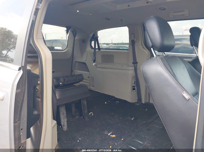 2016 Chrysler Town & Country Touring VIN: 2C4RC1BG4GR296087 Lot: 45632341