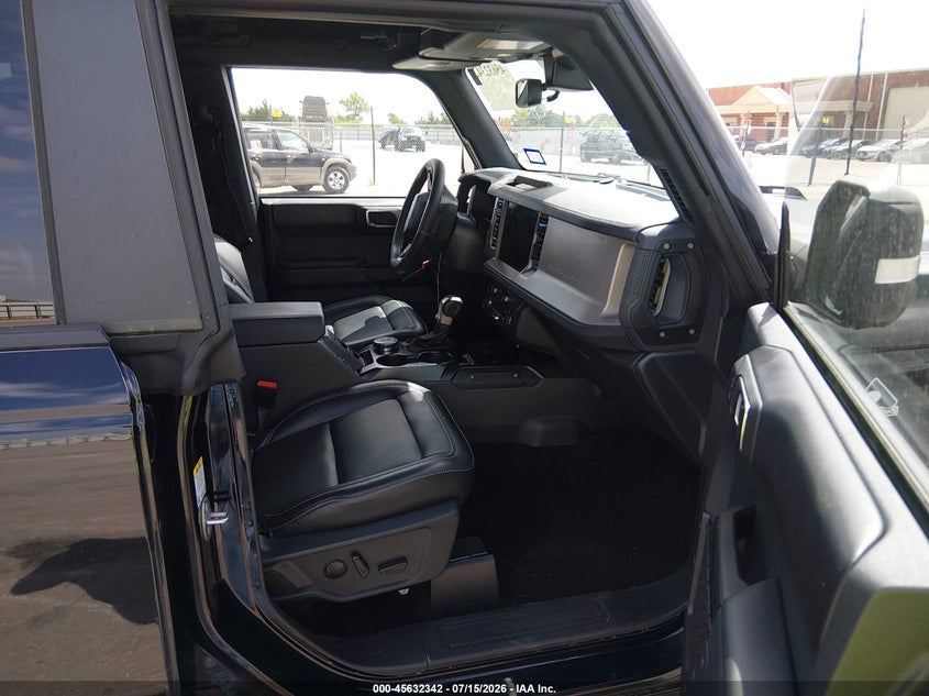 2025 FORD BRONCO auction photo 5
