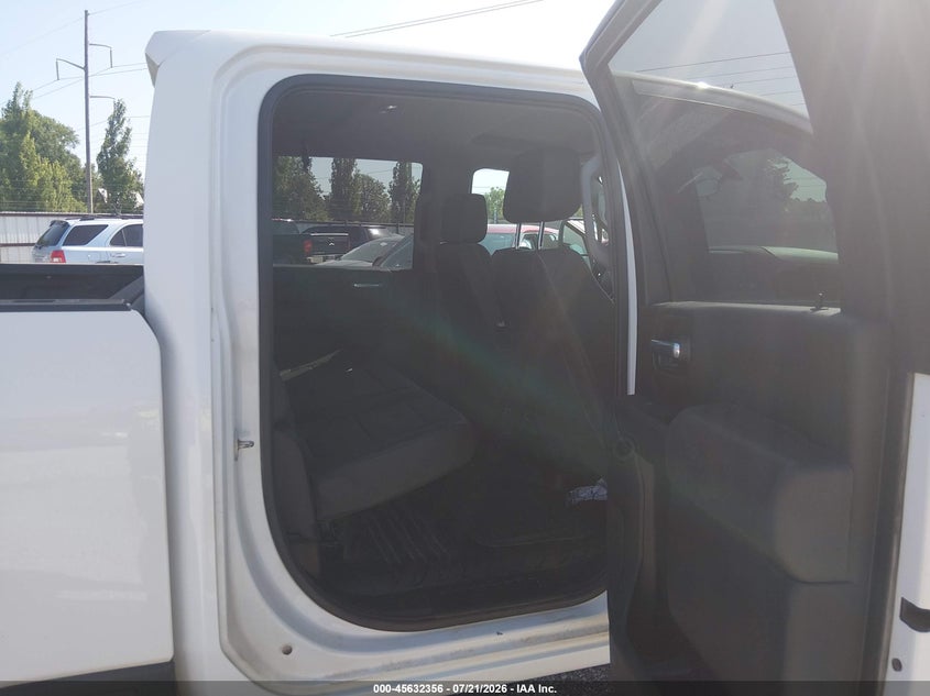 2023 CHEVROLET SILVERADO 2500HD auction photo 8