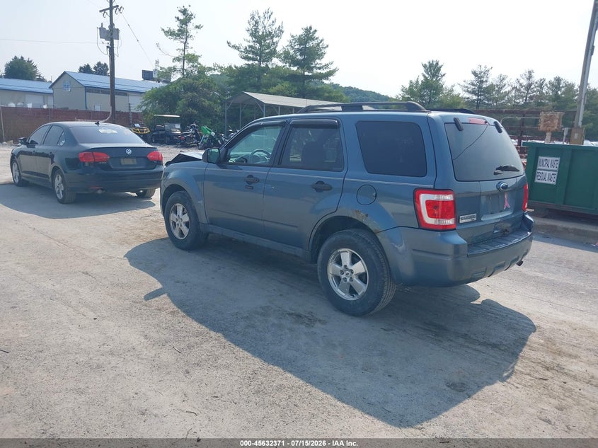 Vin: 1fmcu9d71bkb45015, lot: 46130836, ford escape xlt 20113