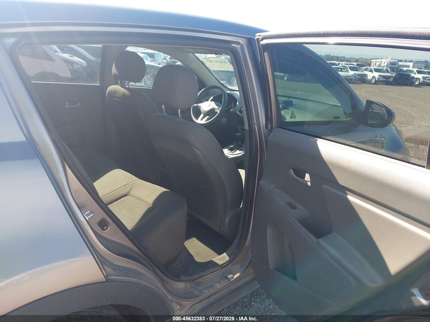 2016 KIA SPORTAGE auction photo 8
