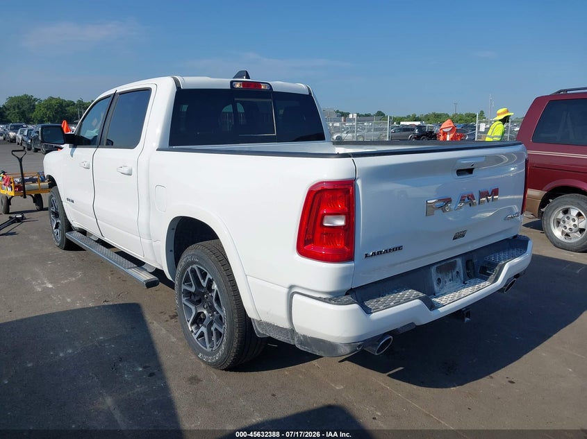 Vin: 1c6srfjp8sn771123, lot: 46130854, ram 1500 laramie  4x4 5'7 box 20253