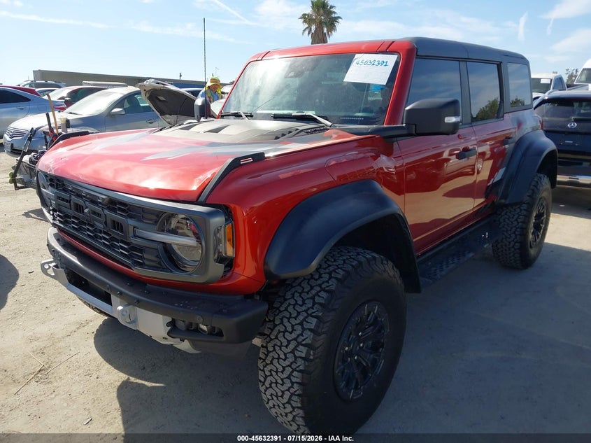 2023 FORD BRONCO auction photo 2
