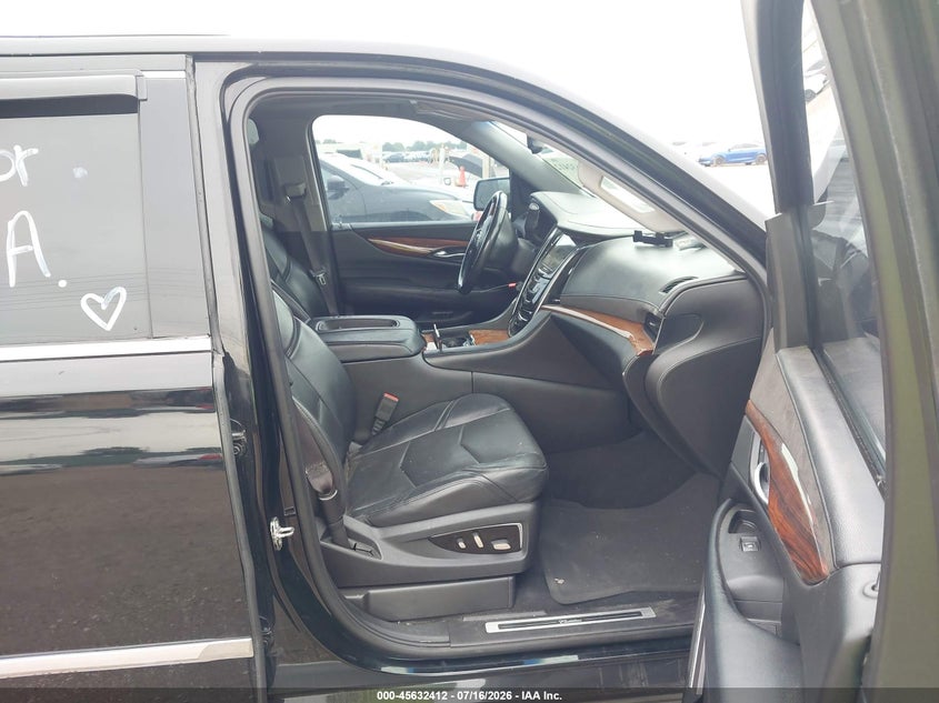 2015 CADILLAC ESCALADE ESV auction photo 5