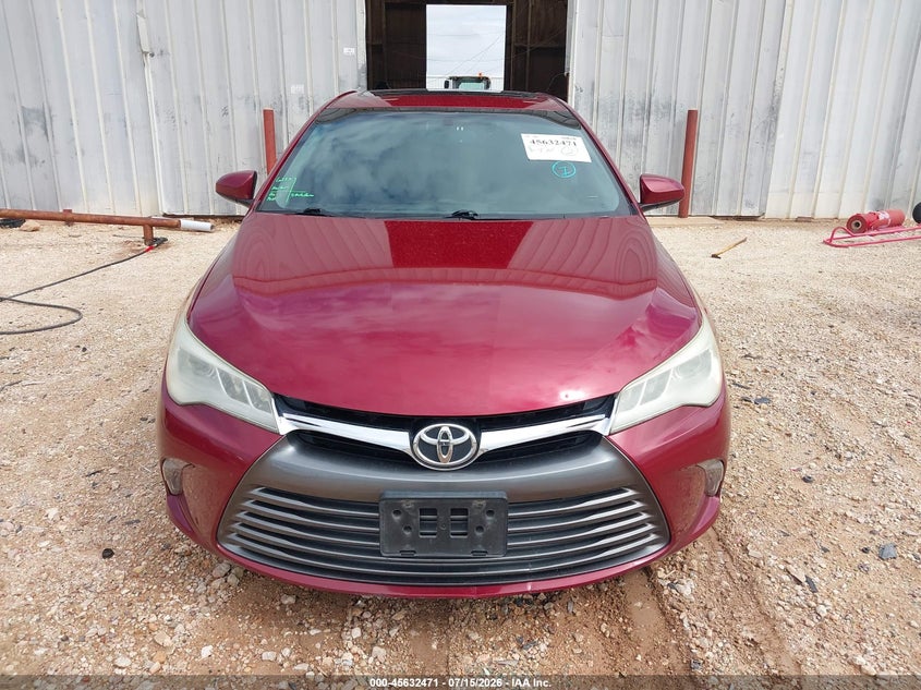 TOYOTA CAMRY - zdjęcie 13