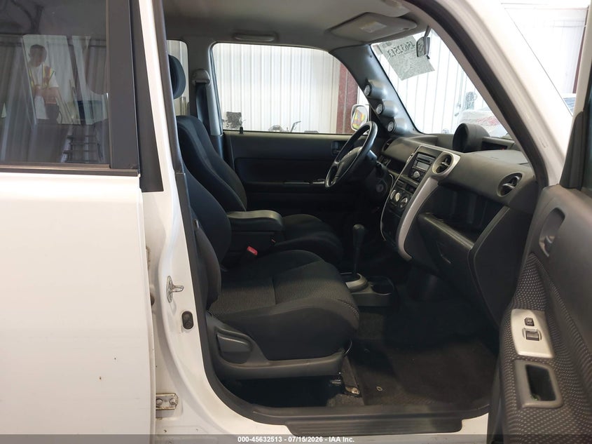 AtlanticExpress - Scion xB