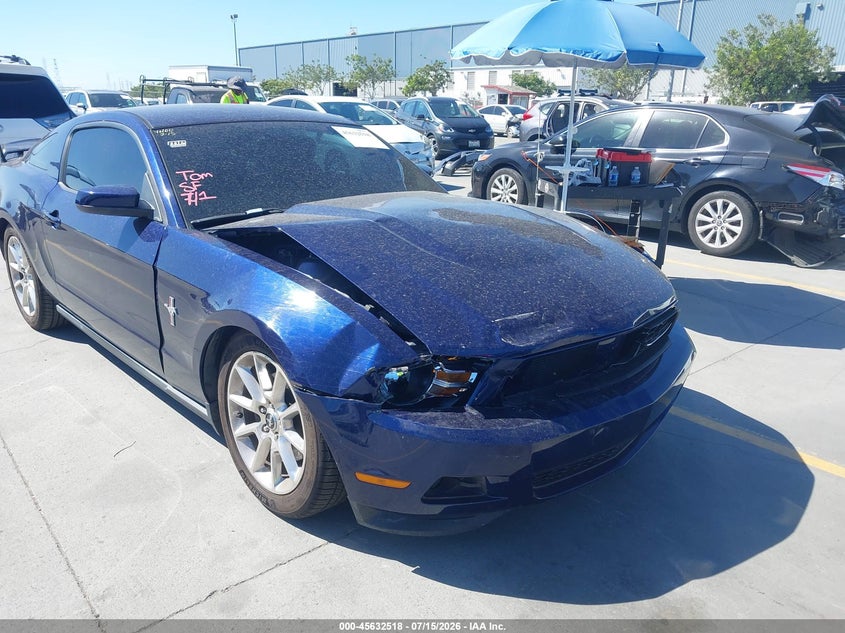 2011 FORD MUSTANG auction photo 6