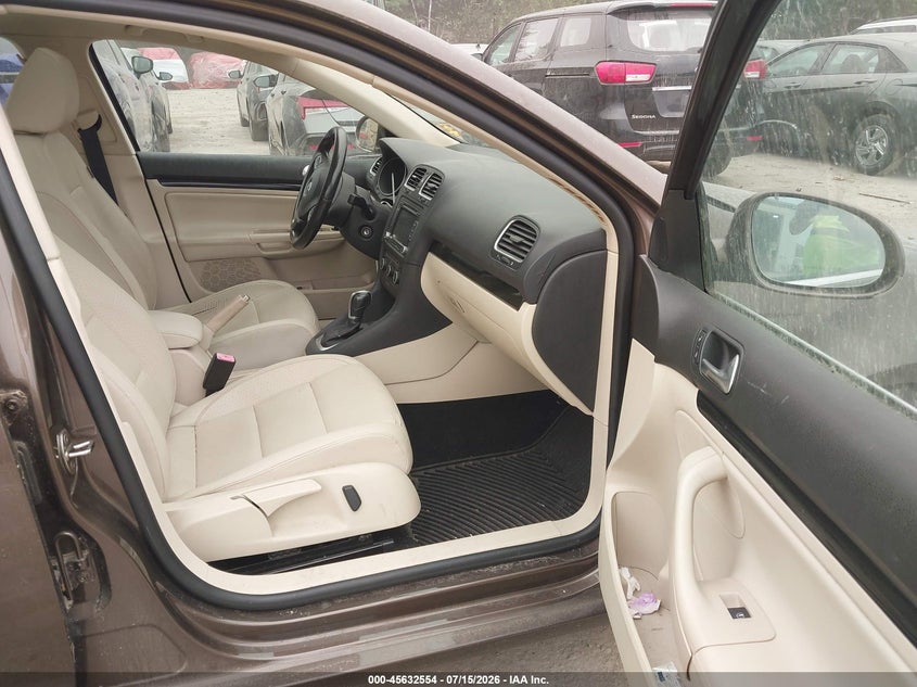2011 VOLKSWAGEN JETTA WAGON 2.5L I-5 DOHC, VVT, 170HP