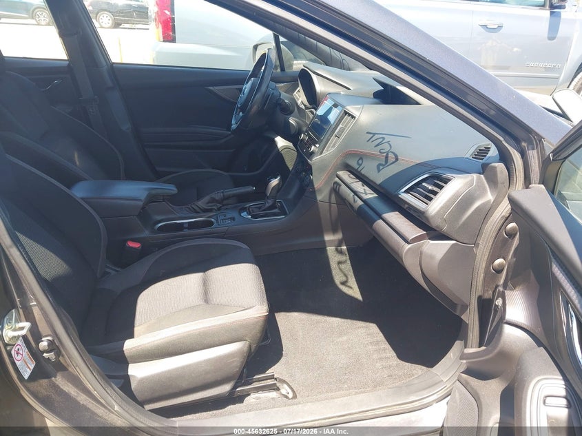 2017 SUBARU IMPREZA auction photo 5