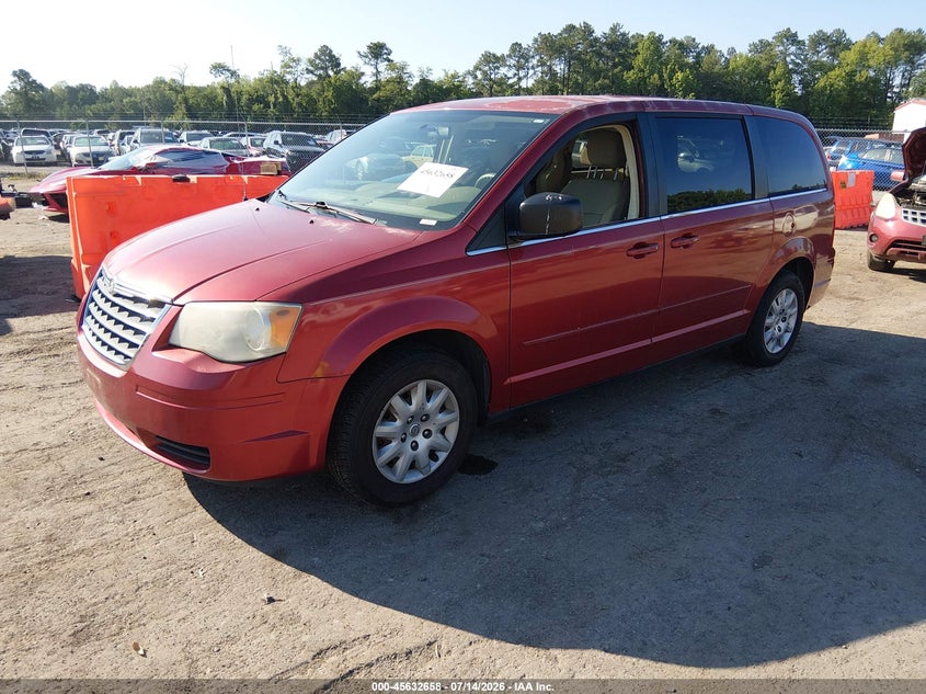 2A4RR4DE3AR241725 2010 Chrysler Town & Country Lx photo 1