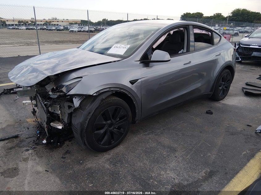 2024 Tesla Model Y Long Range Dual Motor All-Wheel Drive VIN: 7SAYGDEE4RA319829 Lot: 45632719