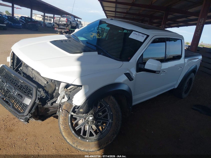 2018 Ford F-150 Raptor, Front End, IAAI, VIN 1FTFW1RG1JFE48924 — photo 2