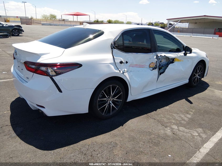 2024 TOYOTA CAMRY auction photo 4