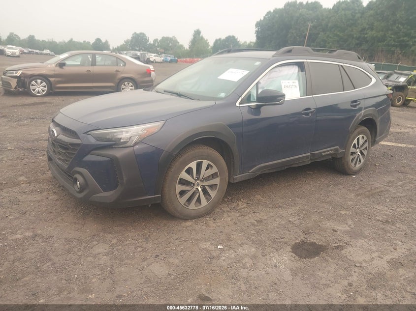 2023 SUBARU OUTBACK auction photo 2