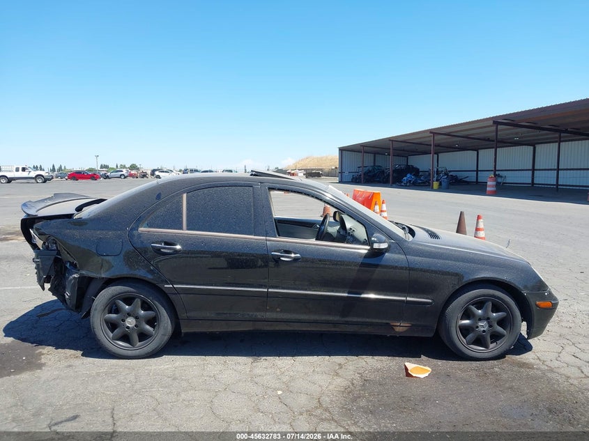 2004 Mercedes-Benz C 240 VIN: WDBRF61J24F547627 Lot: 45632783