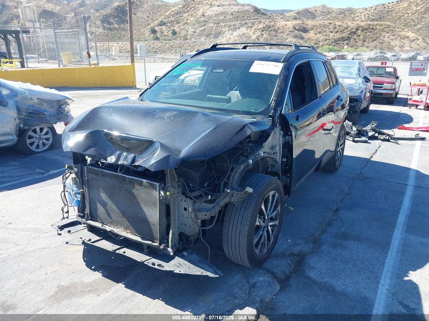 2023 Toyota Corolla Cross Xle, Front & Rear, IAAI, VIN 7MUEAAAG9PV059579 — photo 2