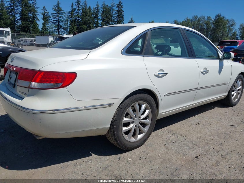 2006 Hyundai Azera Limited/Se VIN: KMHFC46F96A099842 Lot: 45632792