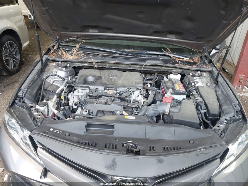 TOYOTA CAMRY - zdjęcie 10