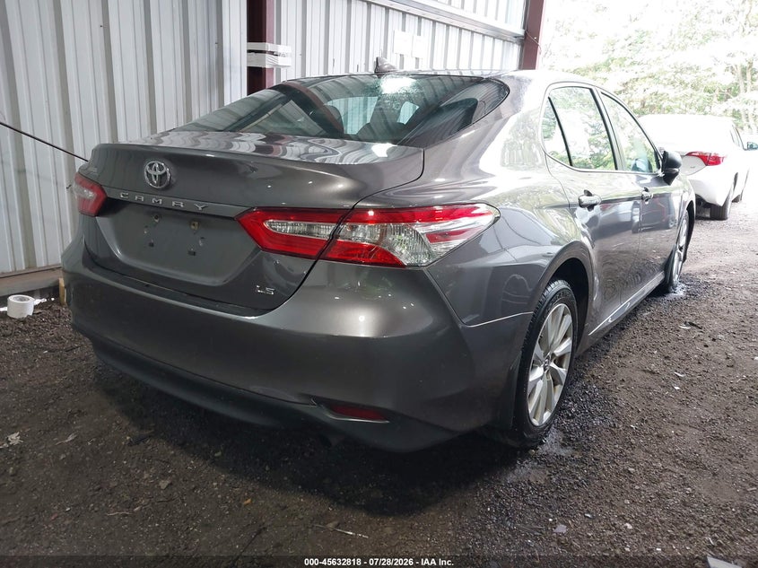 TOYOTA CAMRY - zdjęcie 4