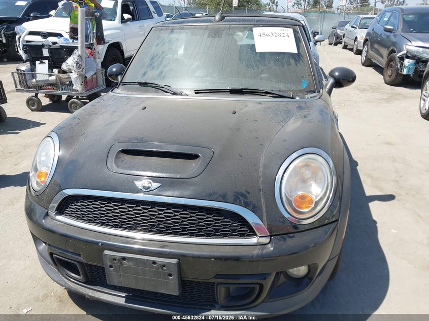2015 MINI CONVERTIBLE auction photo 6