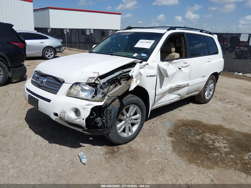 2006 Toyota Highlander, Front & Rear, IAAI, VIN JTEDW21A060012589 — photo 2