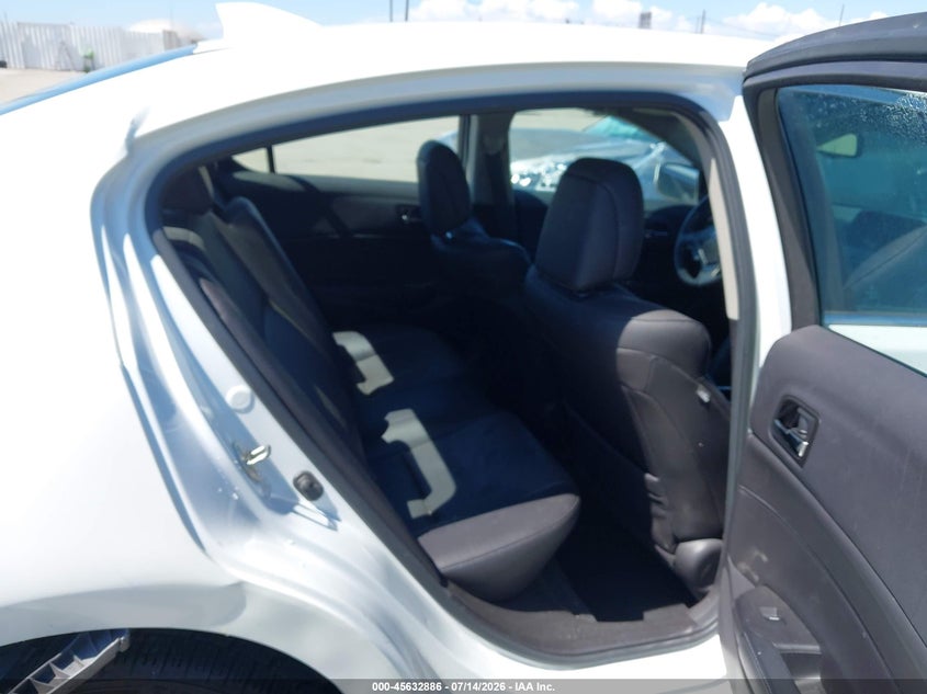 2015 Acura Ilx 2.0L VIN: 19VDE1F57FE004504 Lot: 45632886