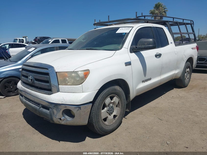 2011 Toyota Tundra Grade 5.7L V8, Rear, IAAI, VIN 5TFUW5F10BX172925 — photo 2
