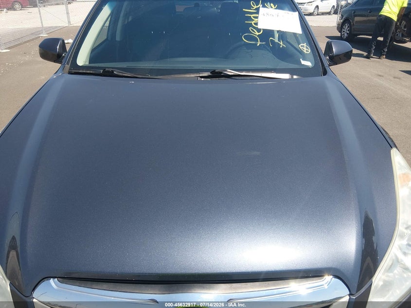 2012 SUBARU OUTBACK auction photo 6