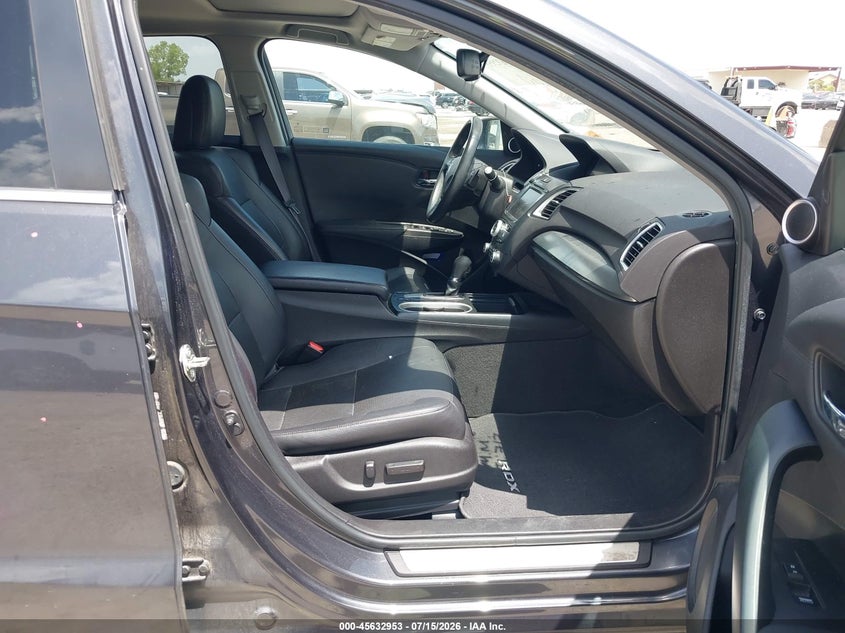 2016 ACURA RDX auction photo 5