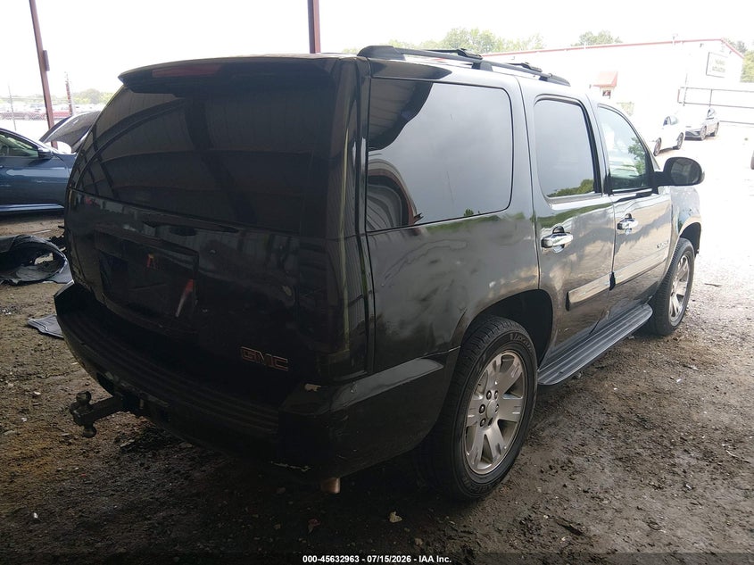 2007 GMC YUKON auction photo 4