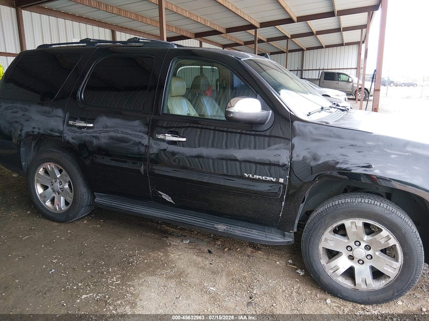 2007 GMC YUKON auction photo 6