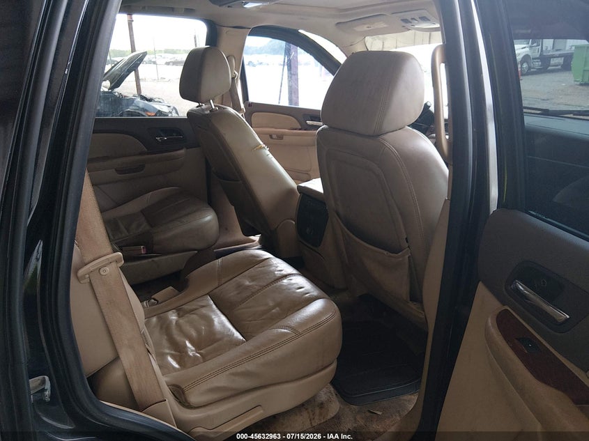 2007 GMC YUKON auction photo 8