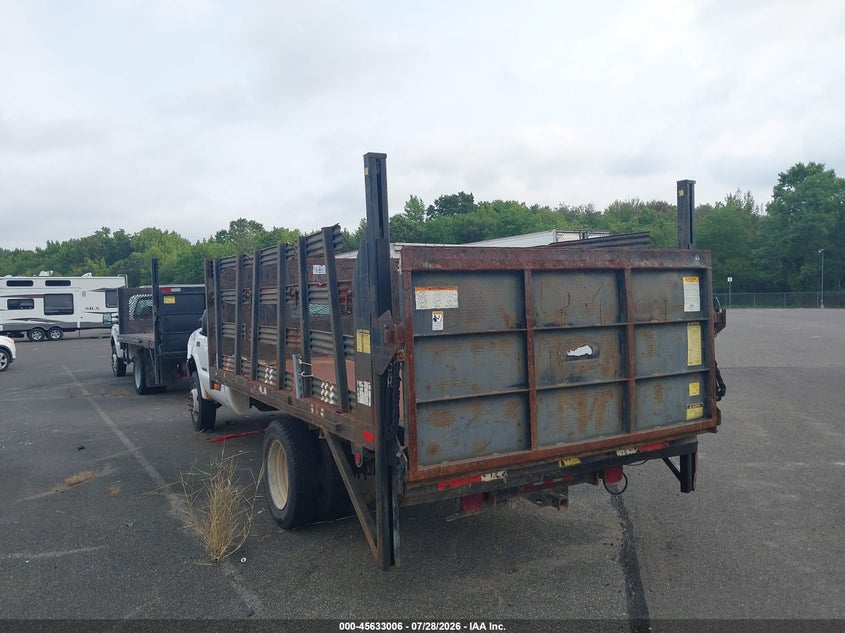2000 FORD F-450 auction photo 3