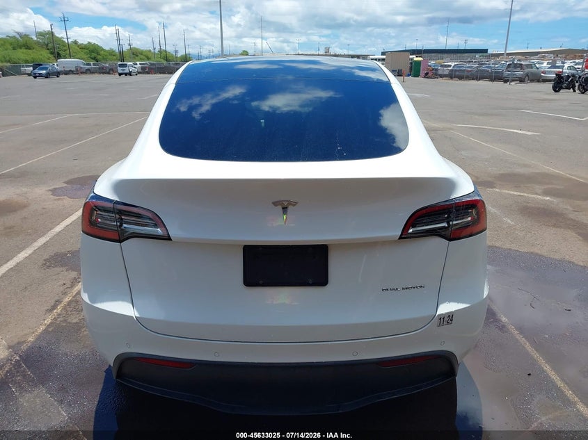 TESLA MODEL Y - zdjęcie 16