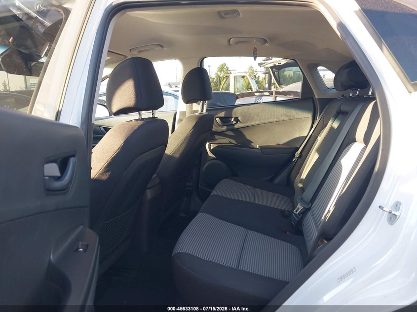 2020 Hyundai Kona Sel VIN: KM8K22AA1LU571639 Lot: 45633108