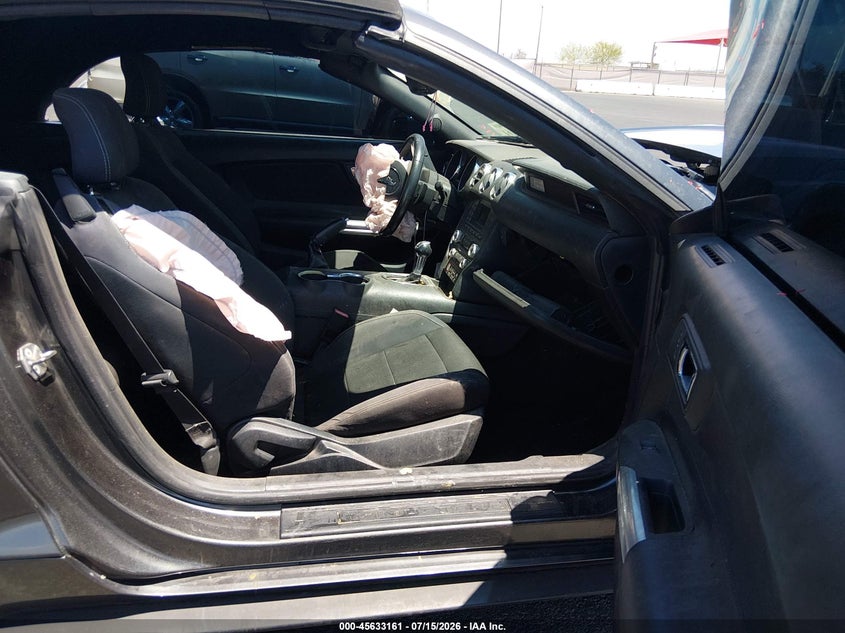 2016 FORD MUSTANG auction photo 5