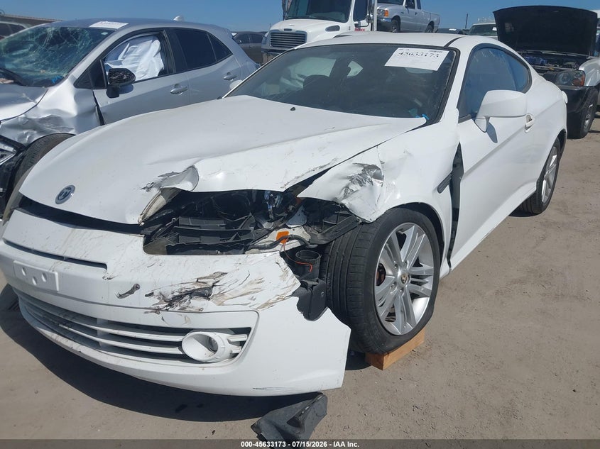 2008 Hyundai Tiburon Gs VIN: KMHHM66D98U290209 Lot: 45633173