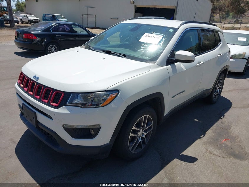 2018 Jeep Compass Latitude Fwd 3C4NJCBB9JT182420 photo 1