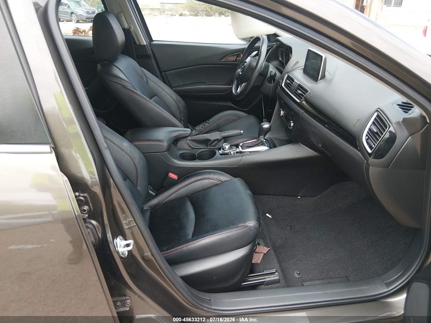2015 MAZDA MAZDA3 auction photo 5