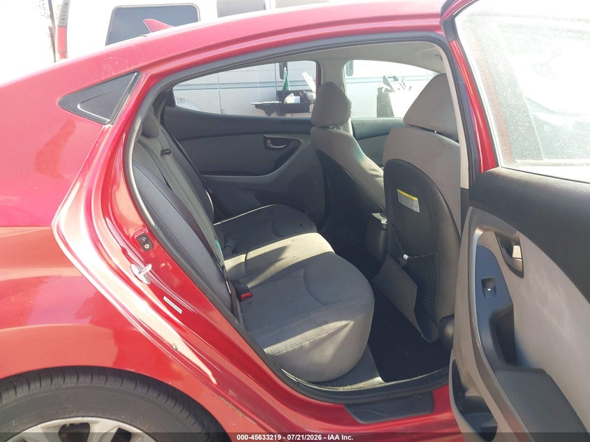 2015 Hyundai Elantra Se VIN: KMHDH4AE9FU388354 Lot: 45633219