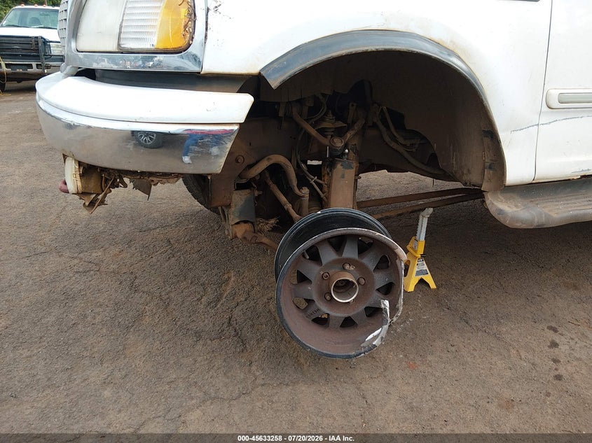 1999 FORD EXPEDITION auction photo 6